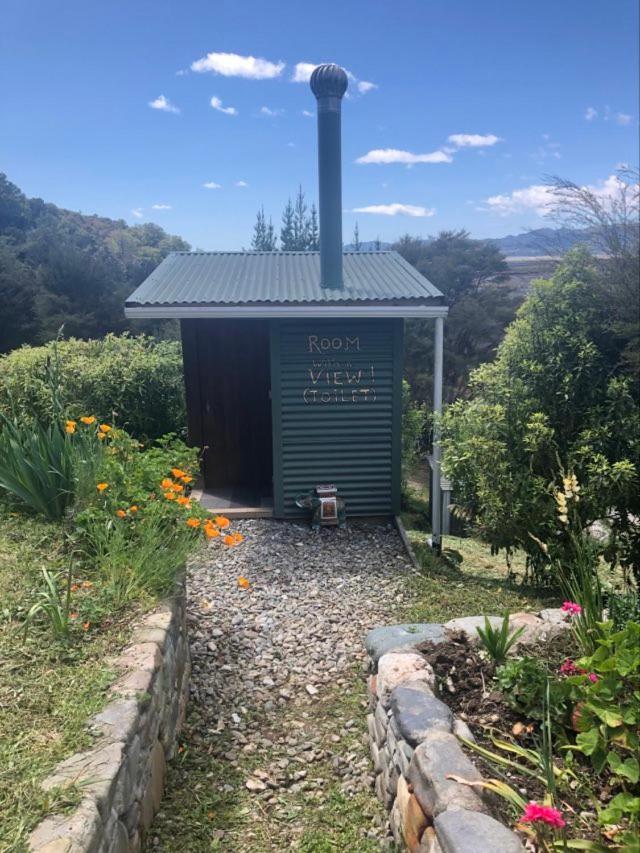 Sunrise Cabin At First Light Rangihaeata Retreat 塔卡卡 外观 照片